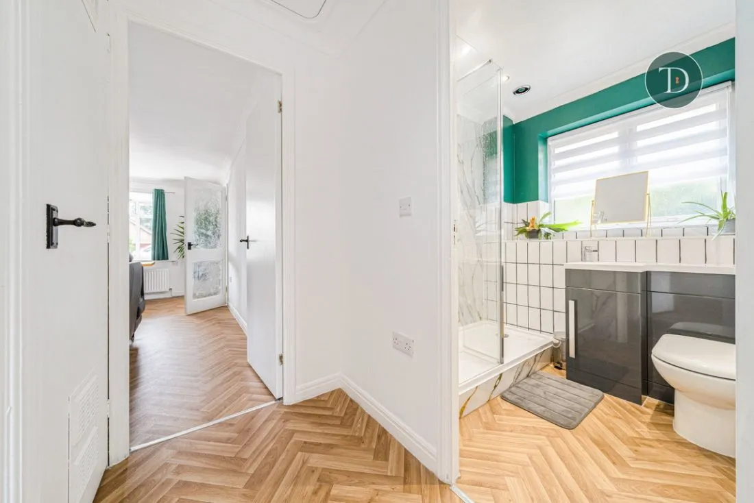 St. Marks Crescent, Great Sutton, CH66 2XD, photo 12