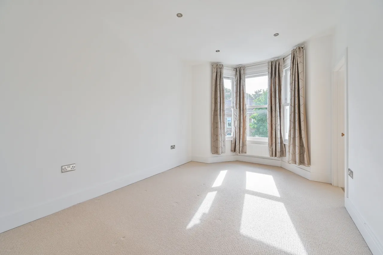 88 Dunstans Road, London, photo 9