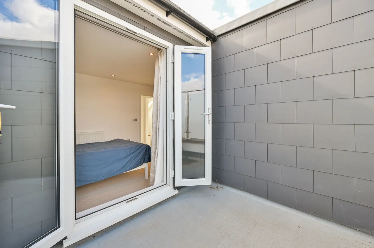 88 Dunstans Road, London, photo 8