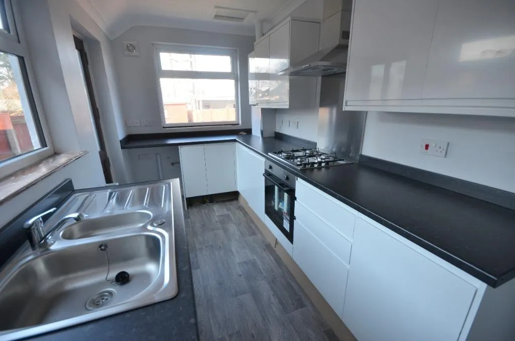 Chelmsford Avenue, Grimsby, DN34, photo 5