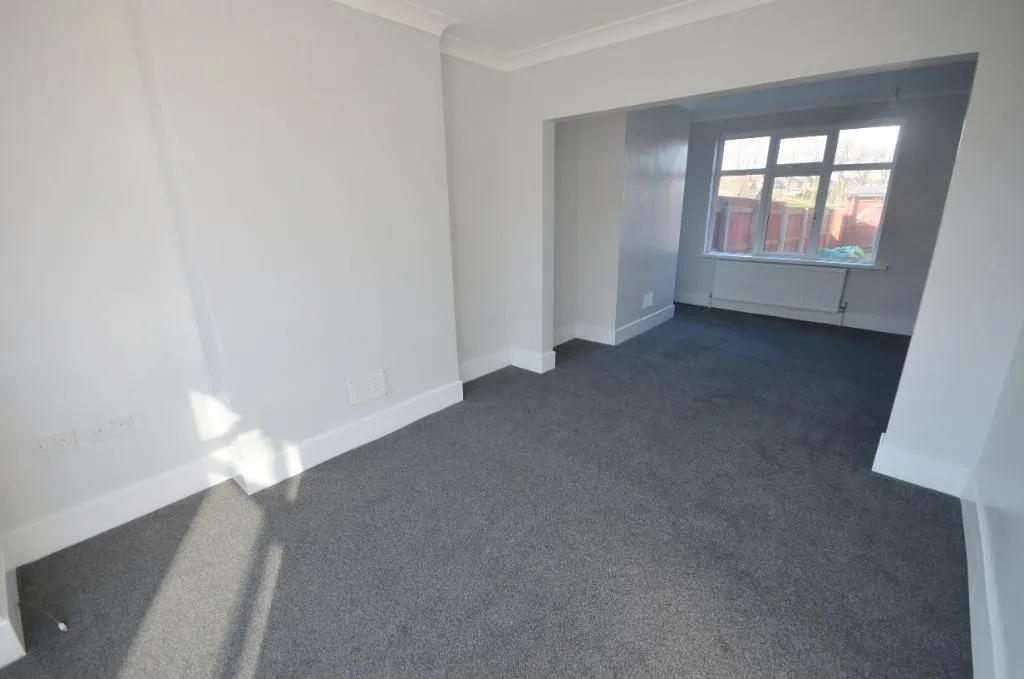Chelmsford Avenue, Grimsby, DN34, photo 2