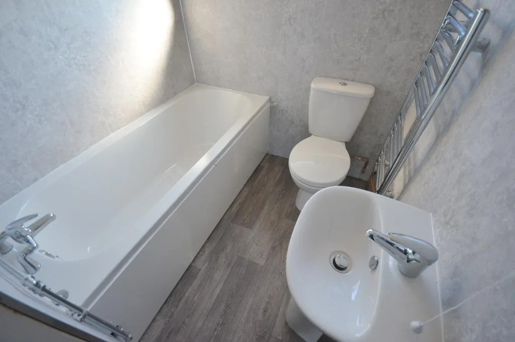 Chelmsford Avenue, Grimsby, DN34, photo 9
