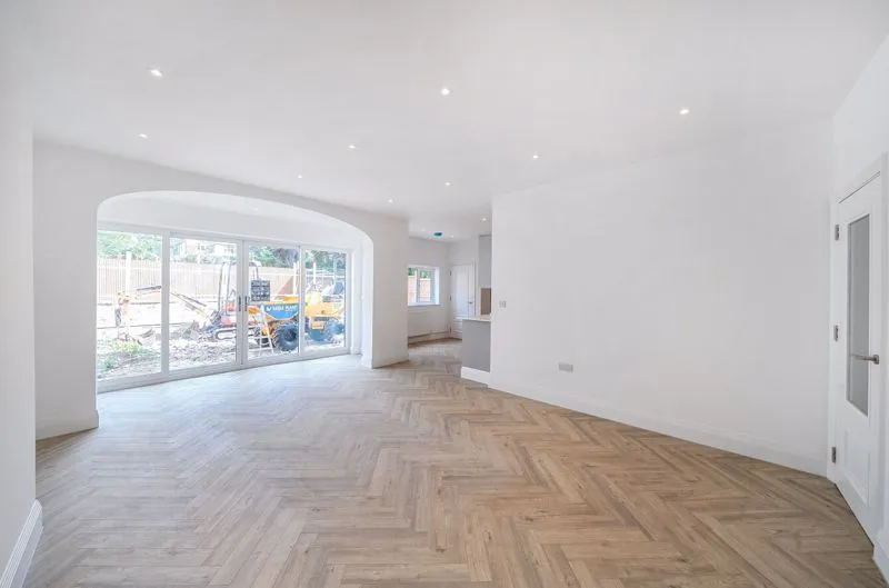 Foxley Lane, Purley CR8 3NB, photo 4