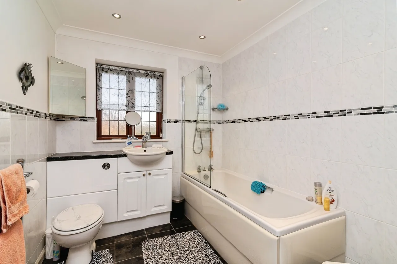 Killerton Park Drive, West Bridgford, NG2, photo 20
