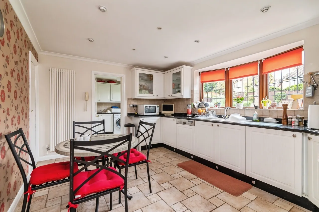 Killerton Park Drive, West Bridgford, NG2, photo 8