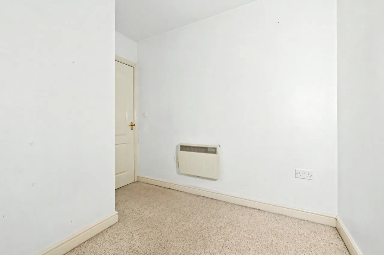 Bridgewater Court, Etruria Vale Road, Etruria, photo 11