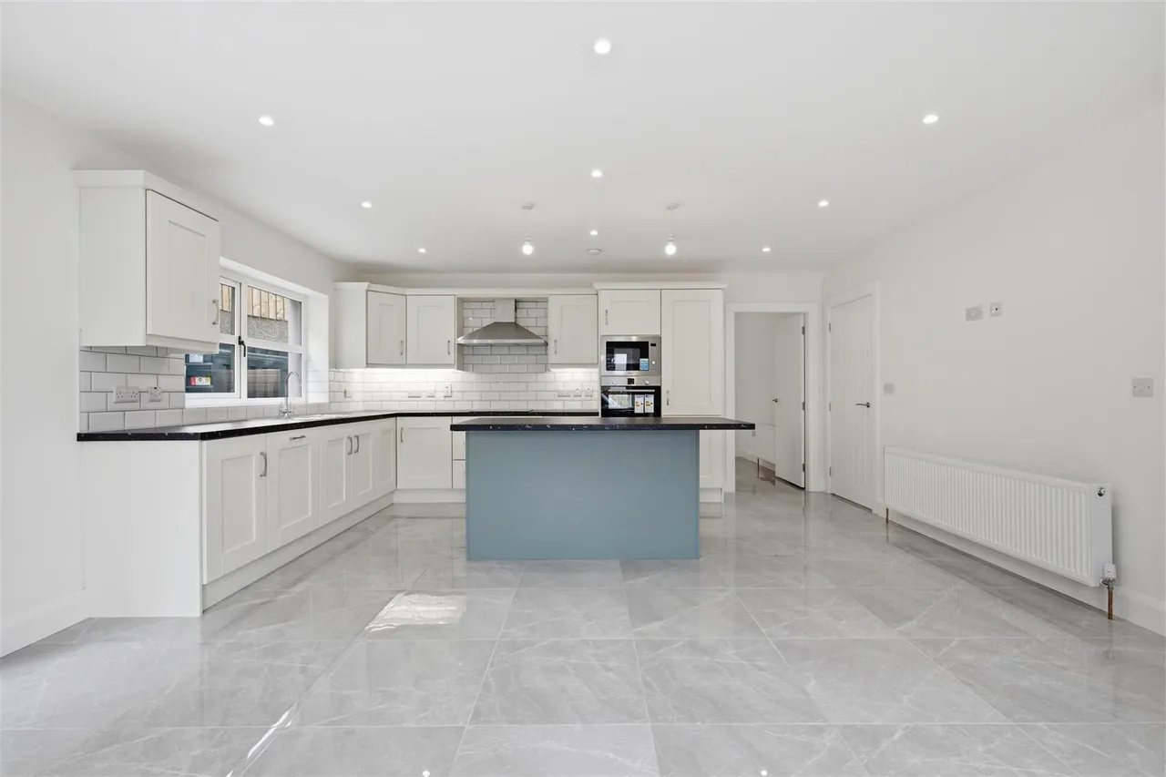 Moss Road, Ballynahinch, BT24, photo 11