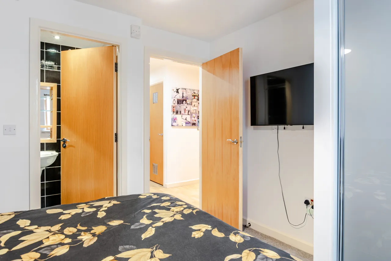 Bowman Lane, Leeds, LS10, photo 10