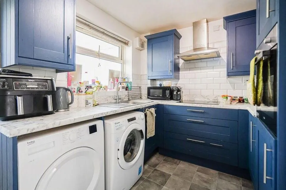 Hellebore Close, Nottingham, NG5, photo 2