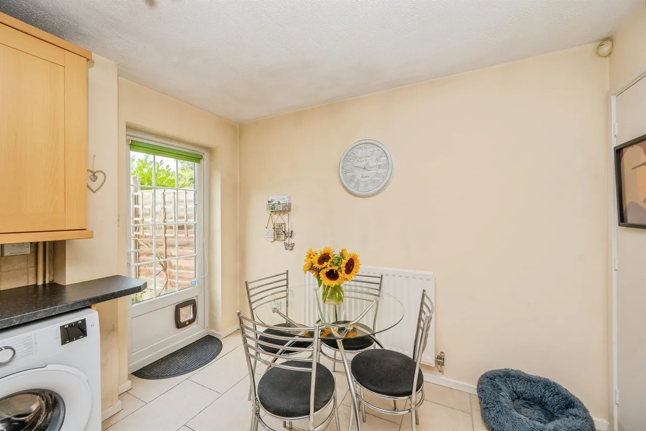 Netherbridge Avenue, Lichfield, WS14, photo 8