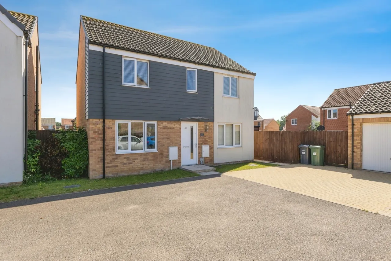 4 bed house for sale — Reeve Way, Wymondham, Norfolk, NR18