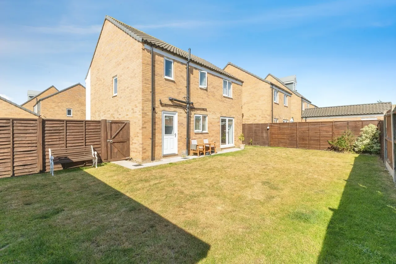 Reeve Way, Wymondham, Norfolk, NR18, photo 2
