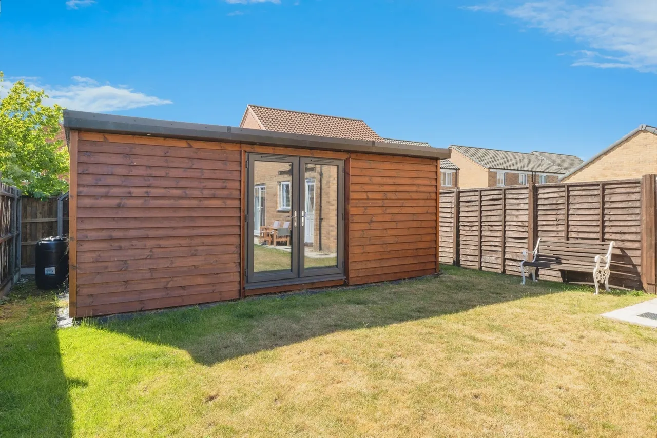 Reeve Way, Wymondham, Norfolk, NR18, photo 3