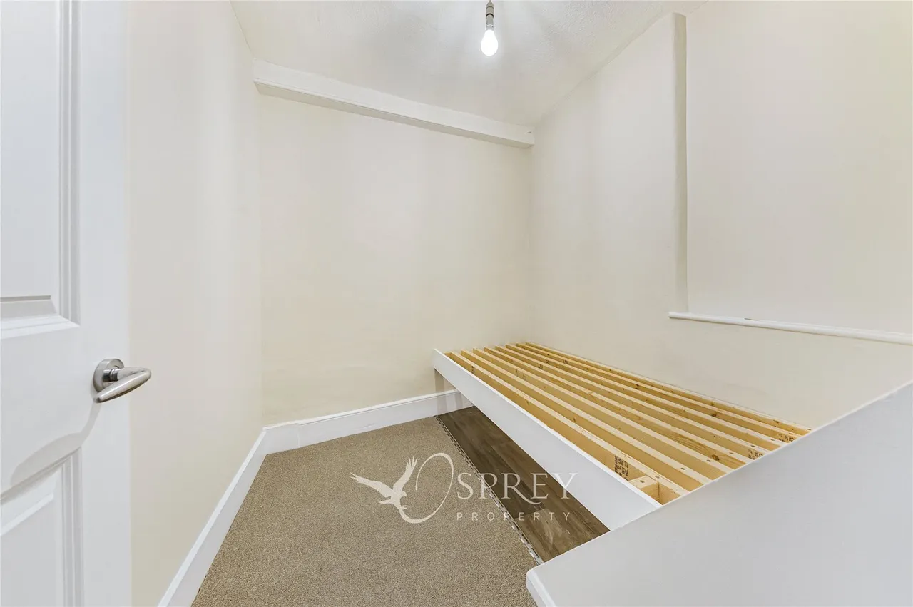 Market Place, Oundle, PE8, photo 4