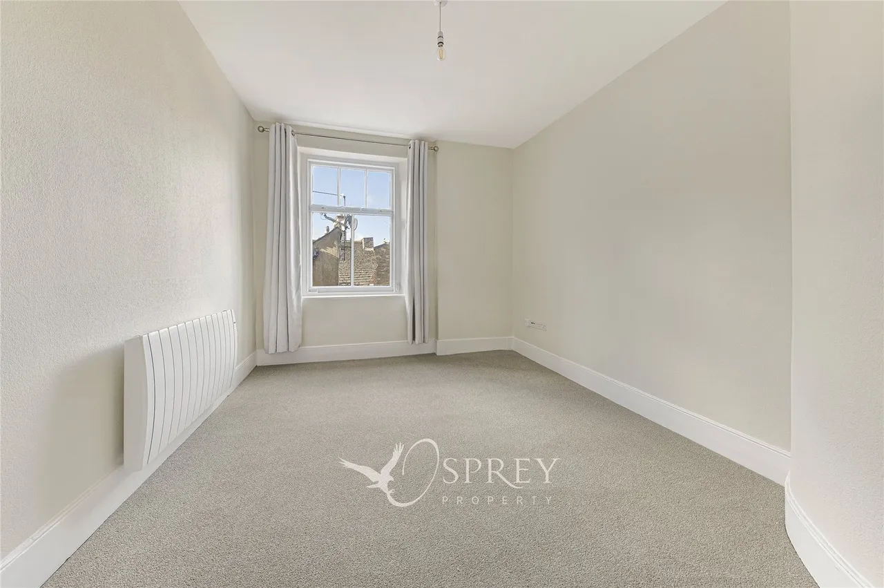Market Place, Oundle, PE8, photo 3