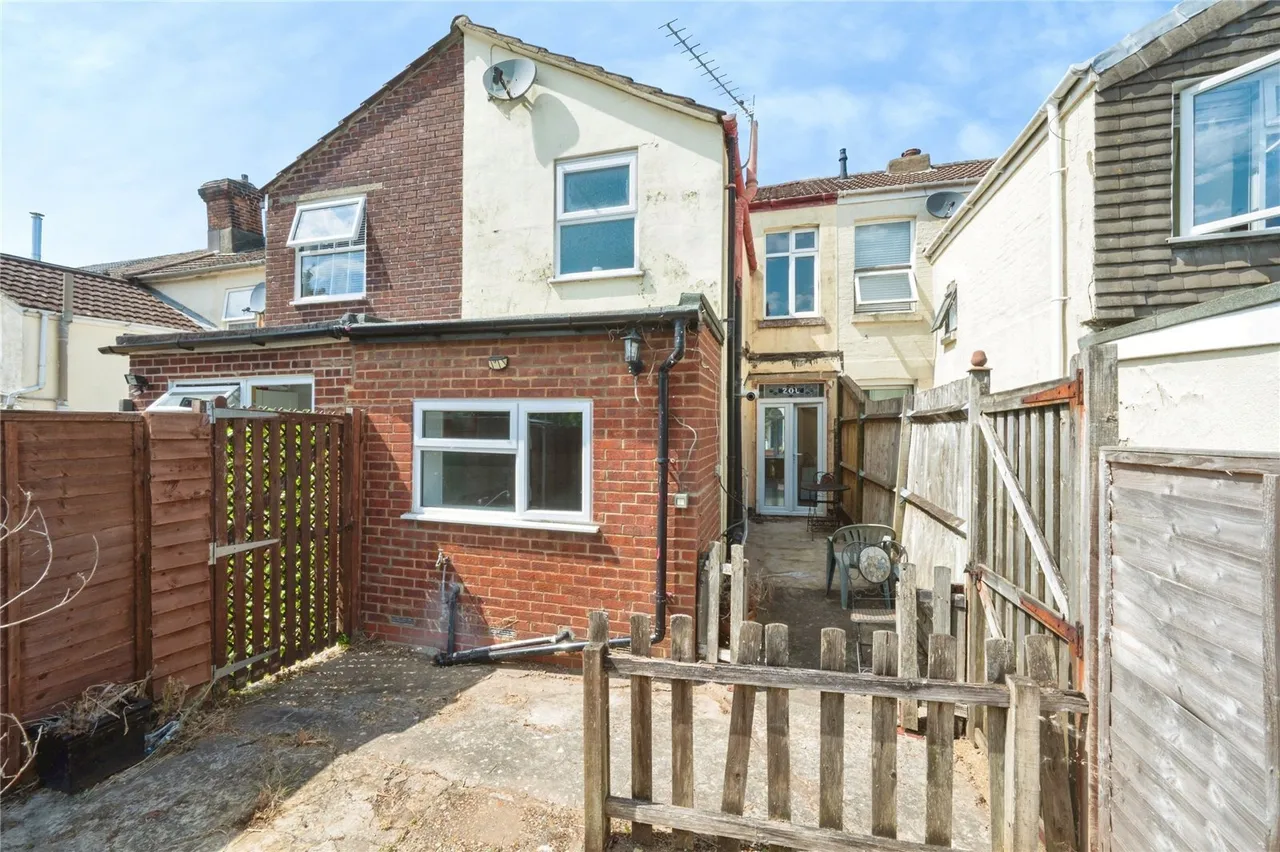Church Road, Southampton, SO19, photo 16