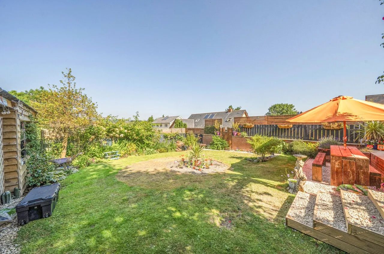Waterloo Road, Llandrindod Wells, Powys, LD1 6BL, photo 24