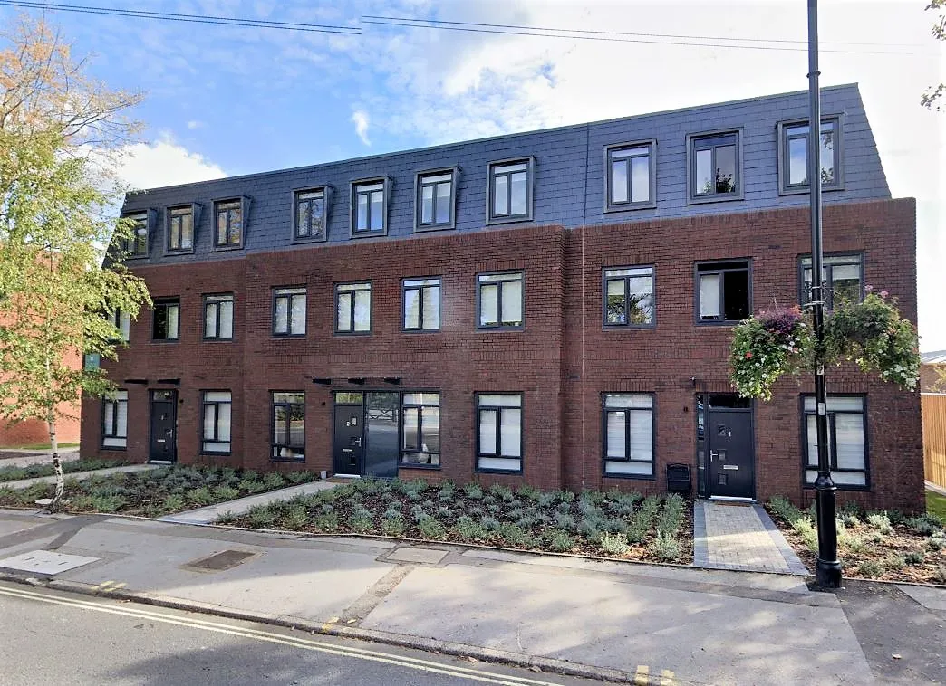 2 bed flat to rent, Fleet Road, Fleet, GU51