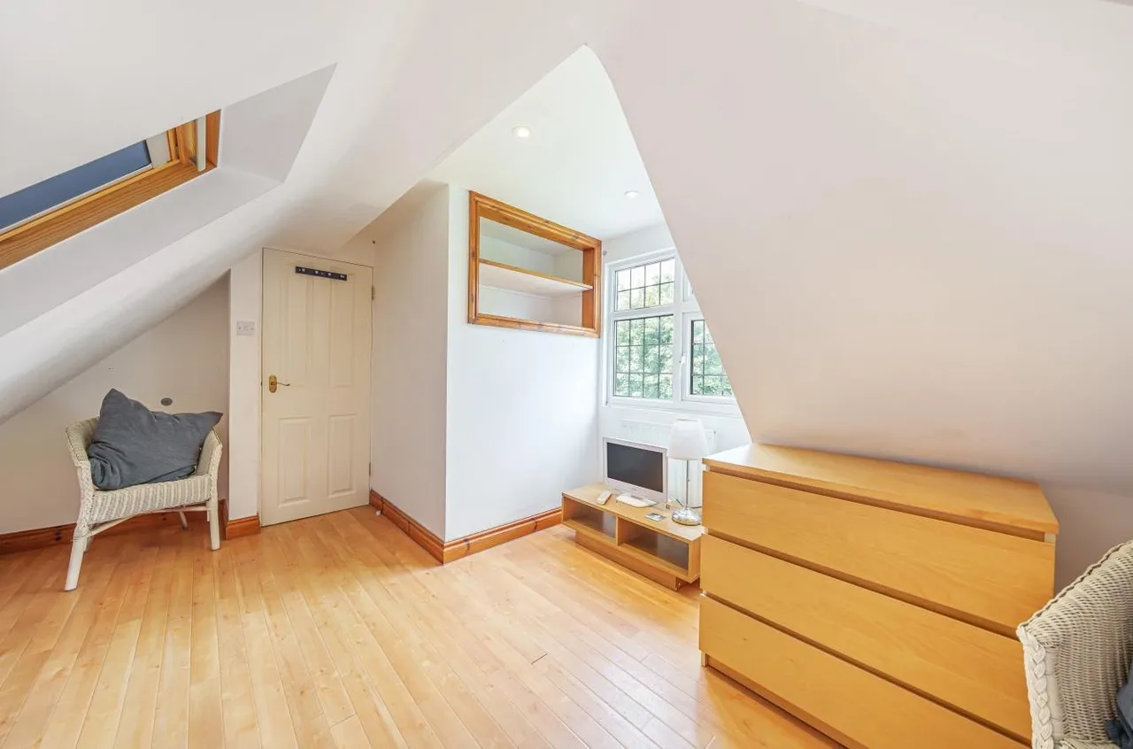 Cheyham Way, Cheam, SM2, photo 20