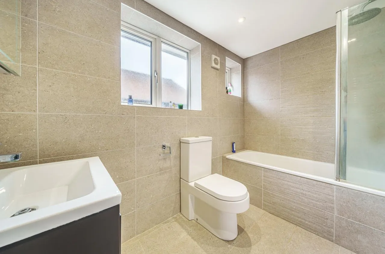 Cheyham Way, Cheam, SM2, photo 18