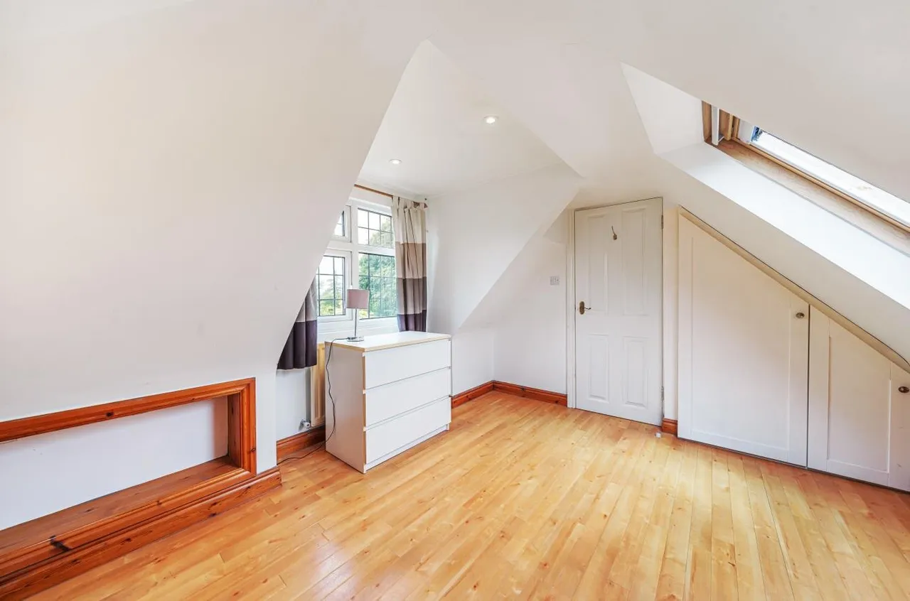 Cheyham Way, Cheam, SM2, photo 19