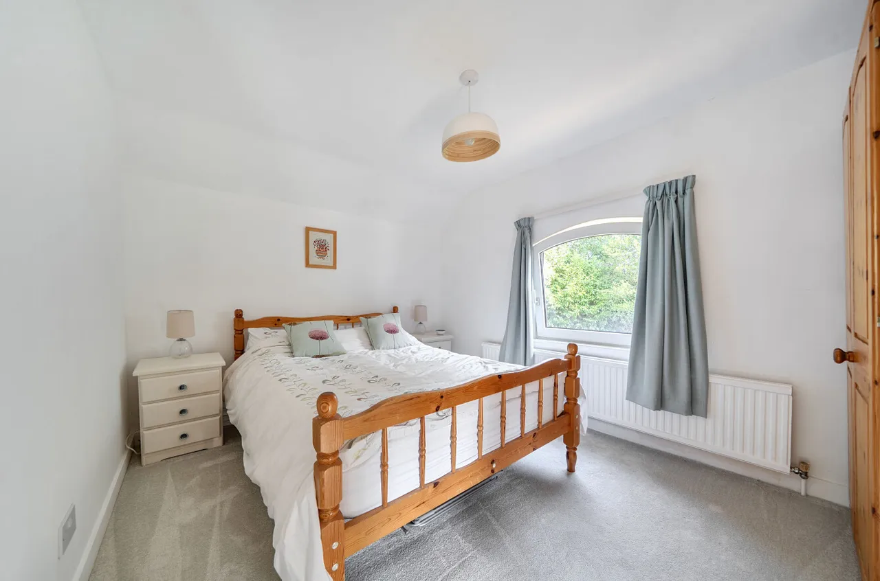 Shovelstrode Lane, Ashurst Wood, East Grinstead, West Sussex, RH19 3PL, photo 9