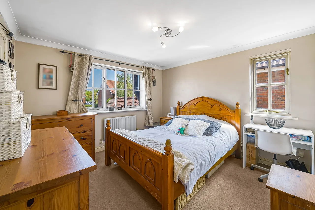 Buttercup Close, Paddock Wood, TN12, photo 17