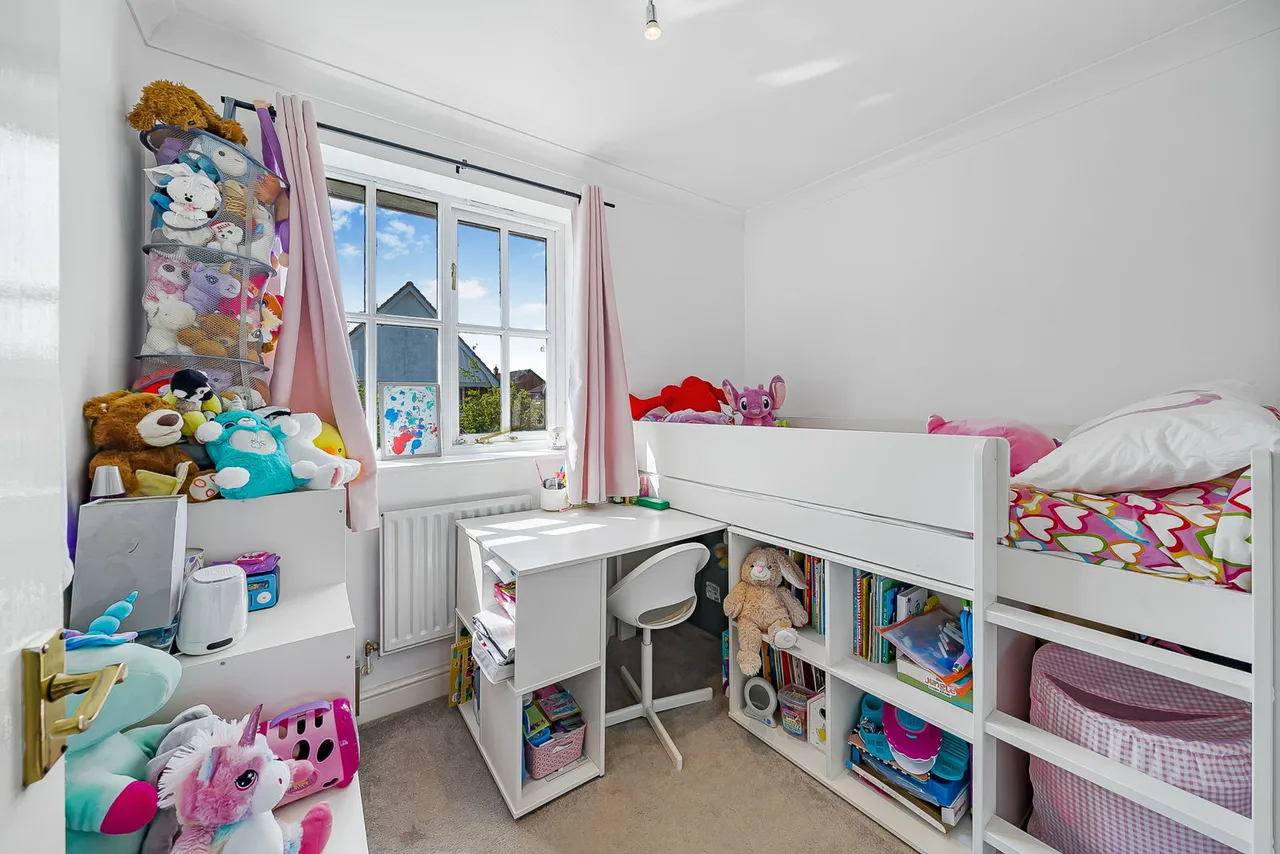 Buttercup Close, Paddock Wood, TN12, photo 22