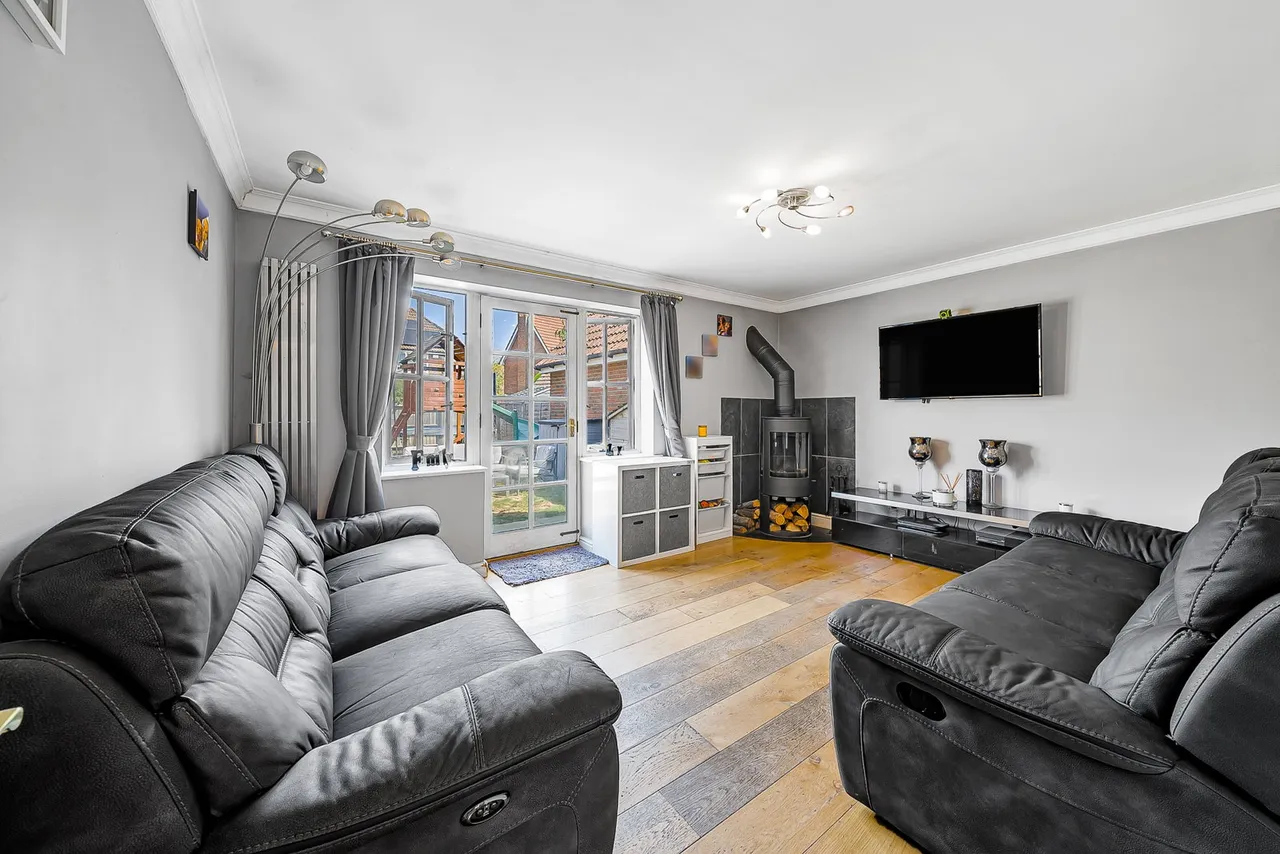 Buttercup Close, Paddock Wood, TN12, photo 5