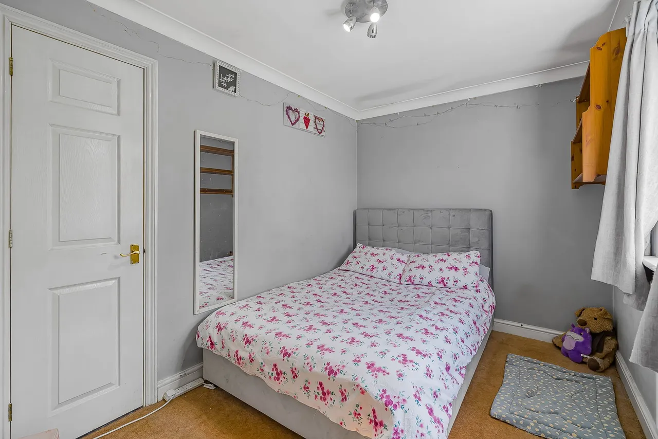Buttercup Close, Paddock Wood, TN12, photo 16