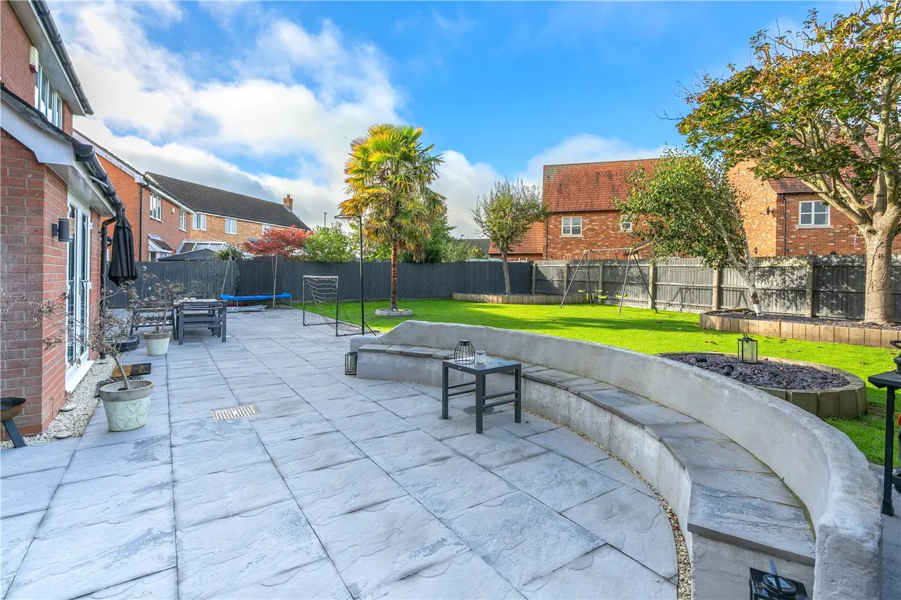 St. Johns Drive, Corby Glen, NG33, photo 18