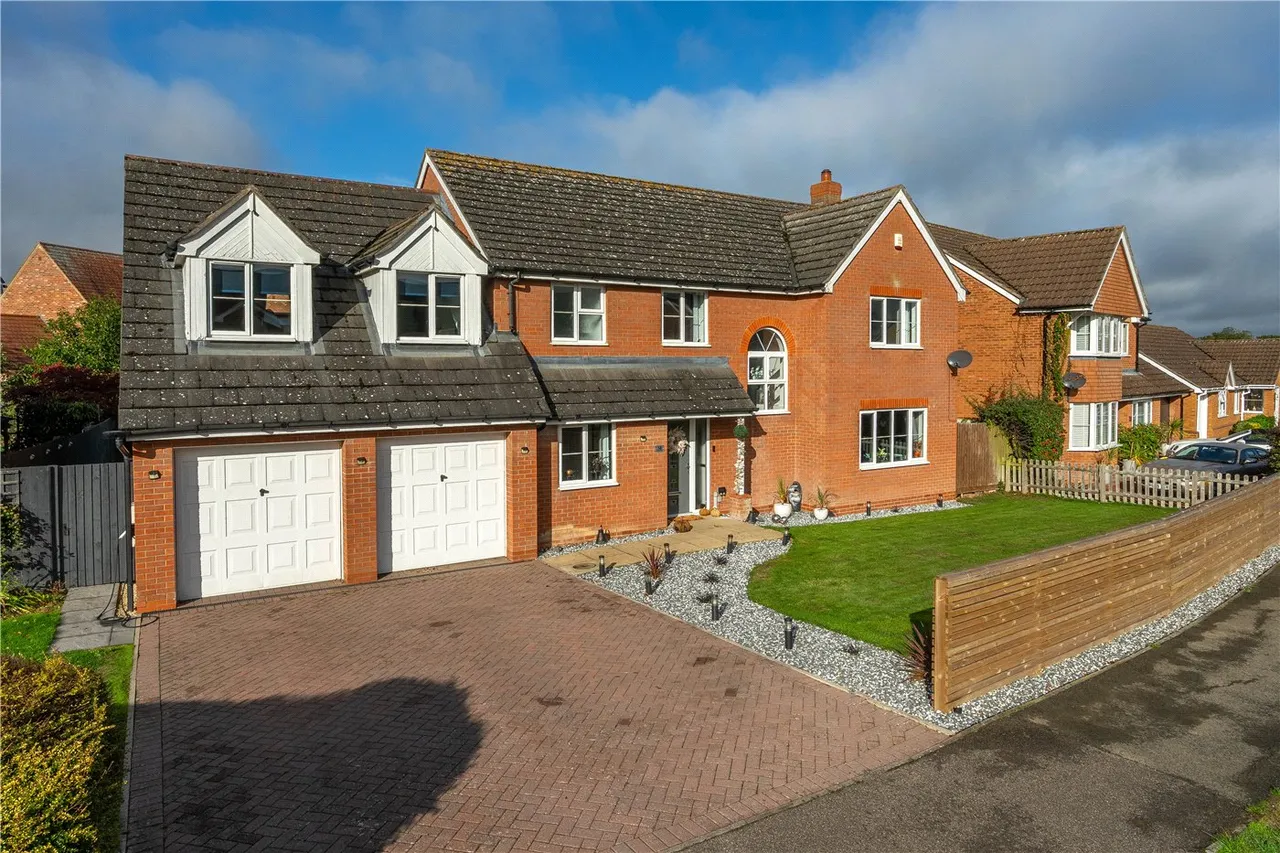 St. Johns Drive, Corby Glen, NG33, photo 19