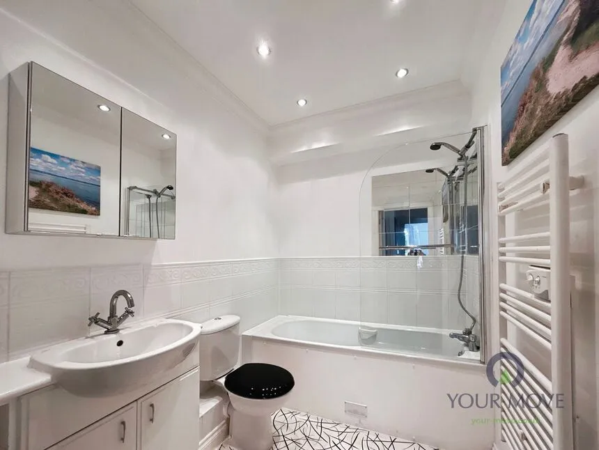 Woodcote Road, Wallington, SM6, photo 12