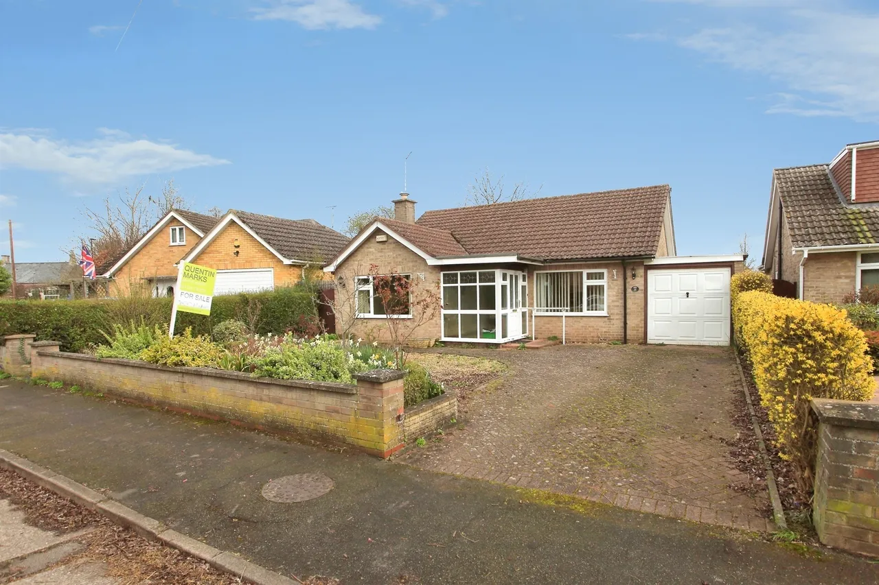 2 bed house for sale, Singerfire Road, Peterborough, PE5