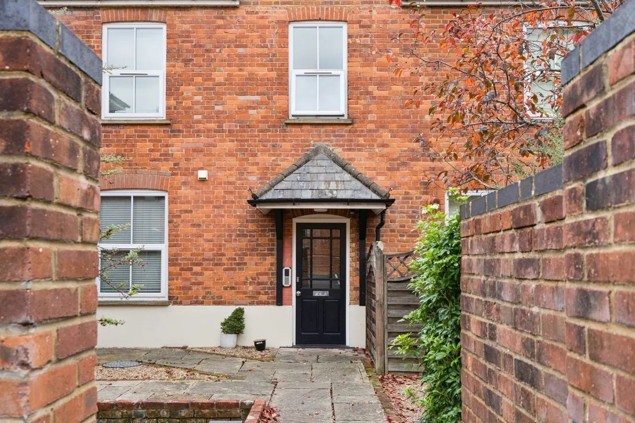 Totteridge Road, High Wycombe, HP13, photo 17