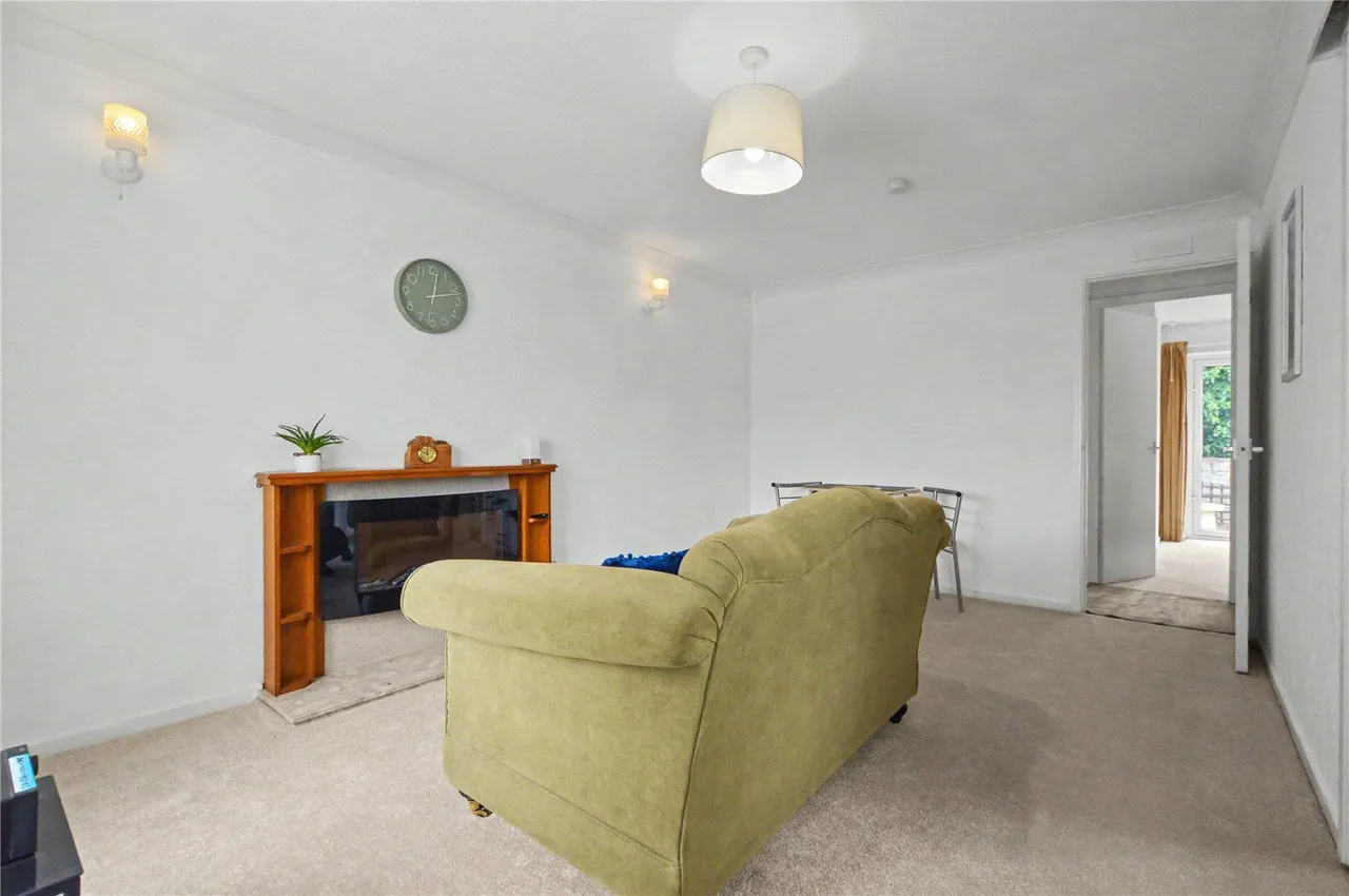 Wood Crescent, Rothwell, LS26, photo 7