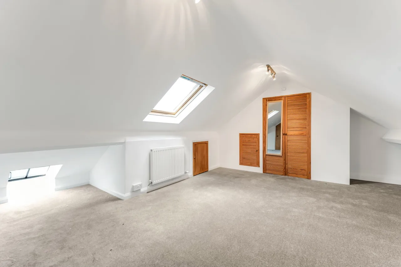 Ash Close, York, YO31, photo 10