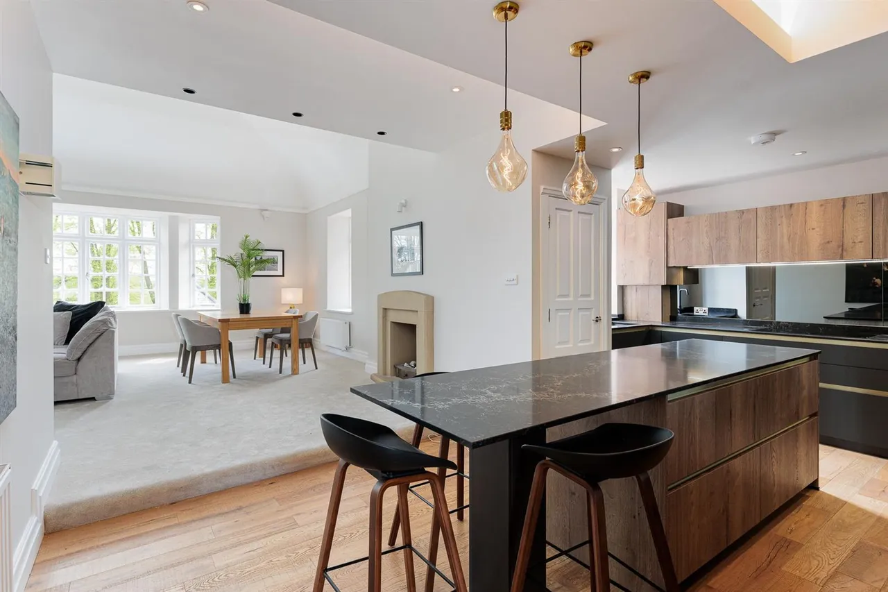 2 bed flat to rent, Ancoats Lane, Highgrove Ancoats Lane, SK9