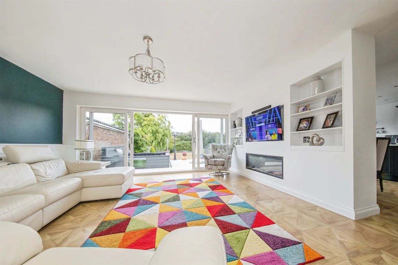 Oakmead Road, St. Osyth, CO16, photo 5