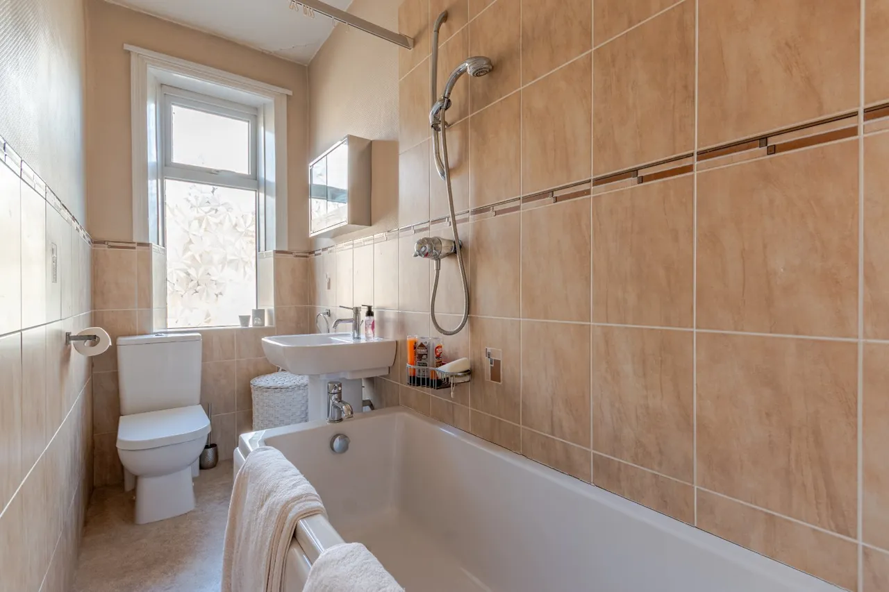 Wilson Road, Bingley, BD16, photo 8
