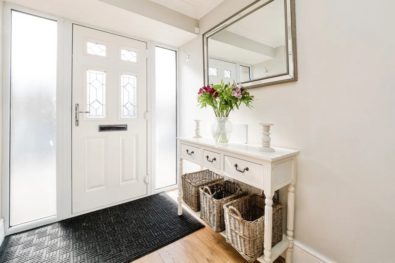 Surrey Drive, Hornchurch, RM11, photo 23