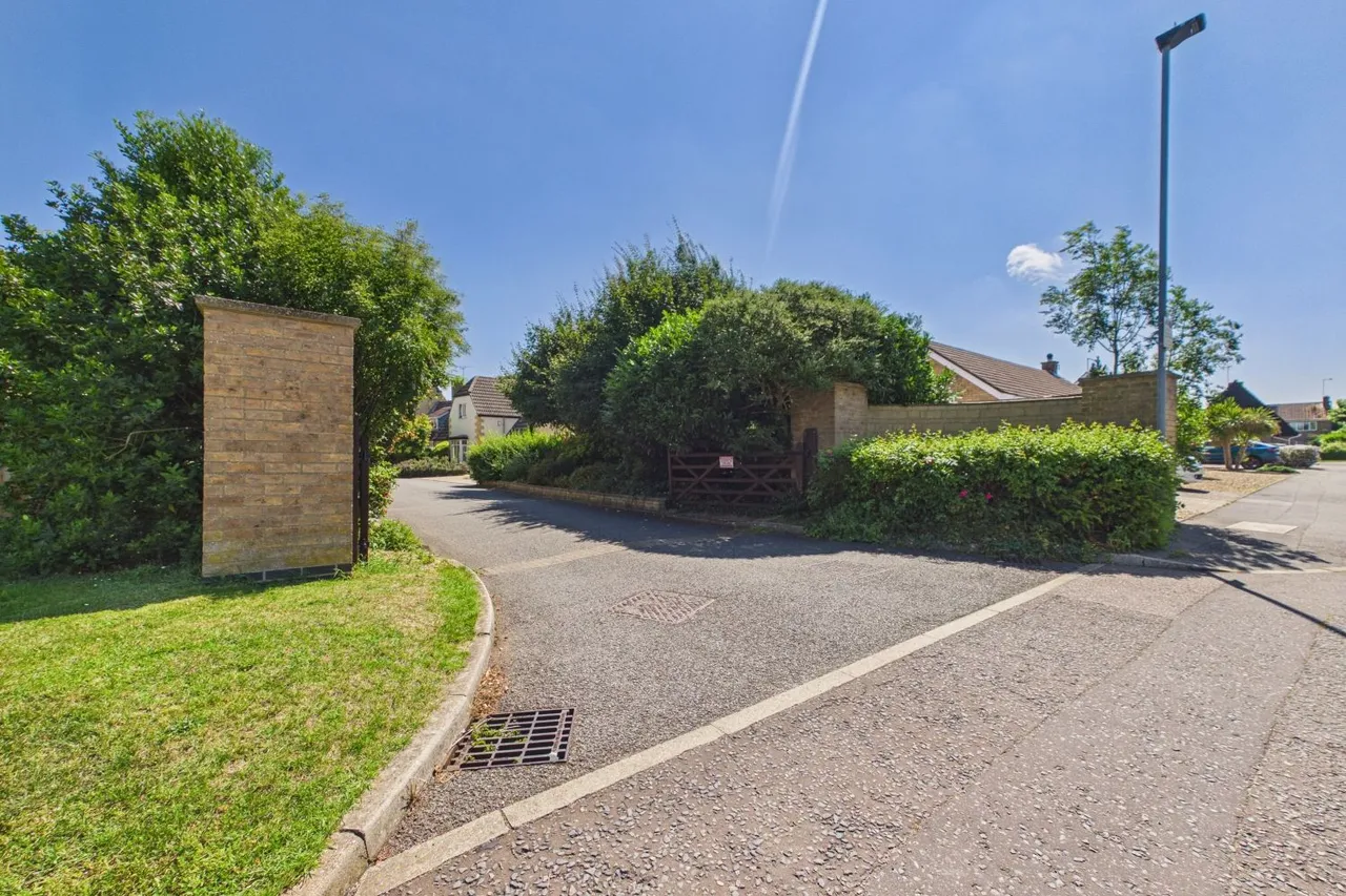 The Orchard, Werrington, PE4, photo 38