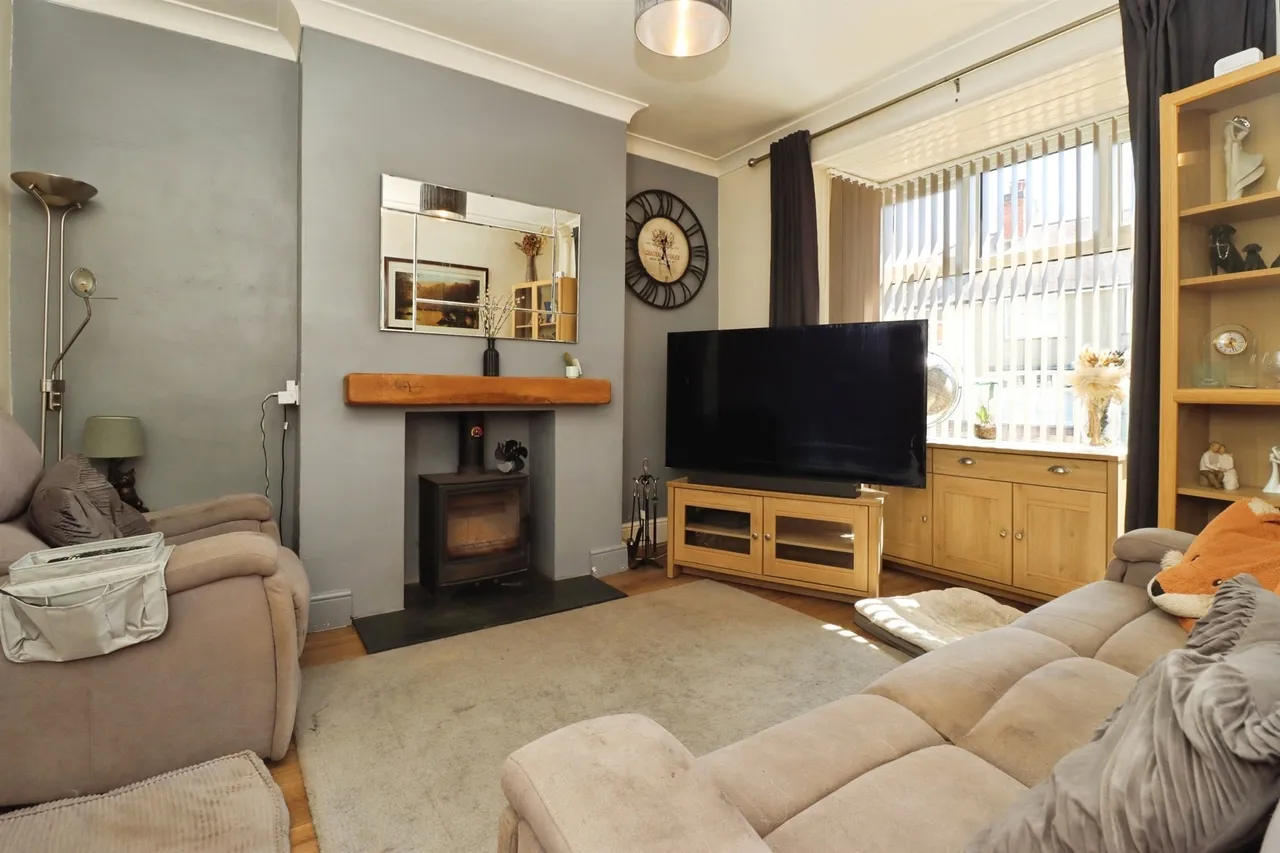 Harrington Road, Rothwell, Kettering, photo 3