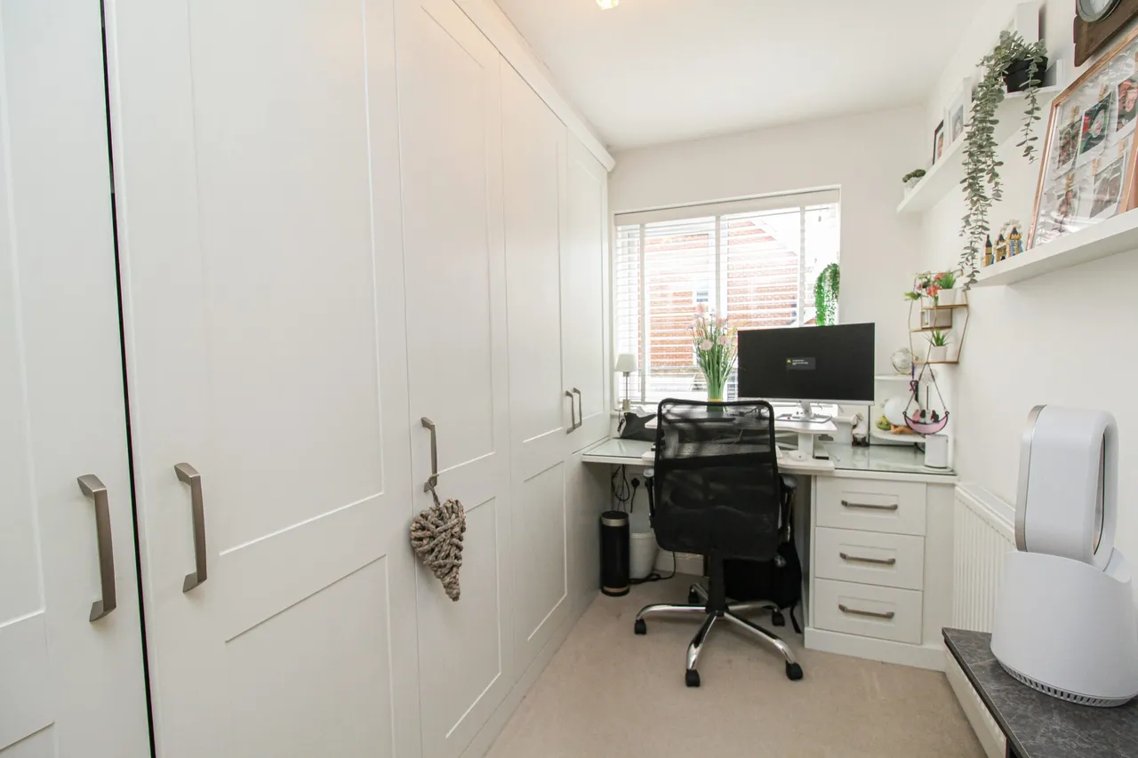 Rana Drive, Church Crookham, Fleet, GU52 8AJ, photo 20