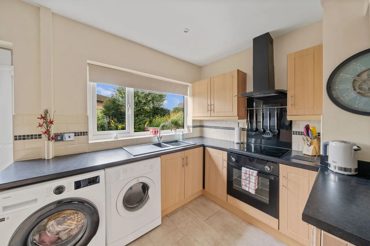 Eskdale Road, Ashton-In-Makerfield, Wigan, Wigan, WN4 8BG, photo 9