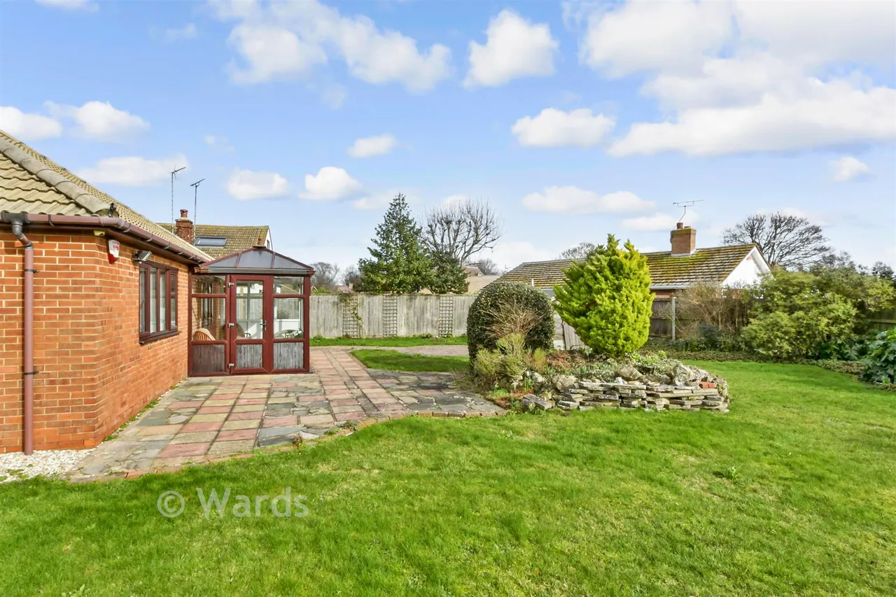 Northdown Park Road, Margate, CT9, photo 11