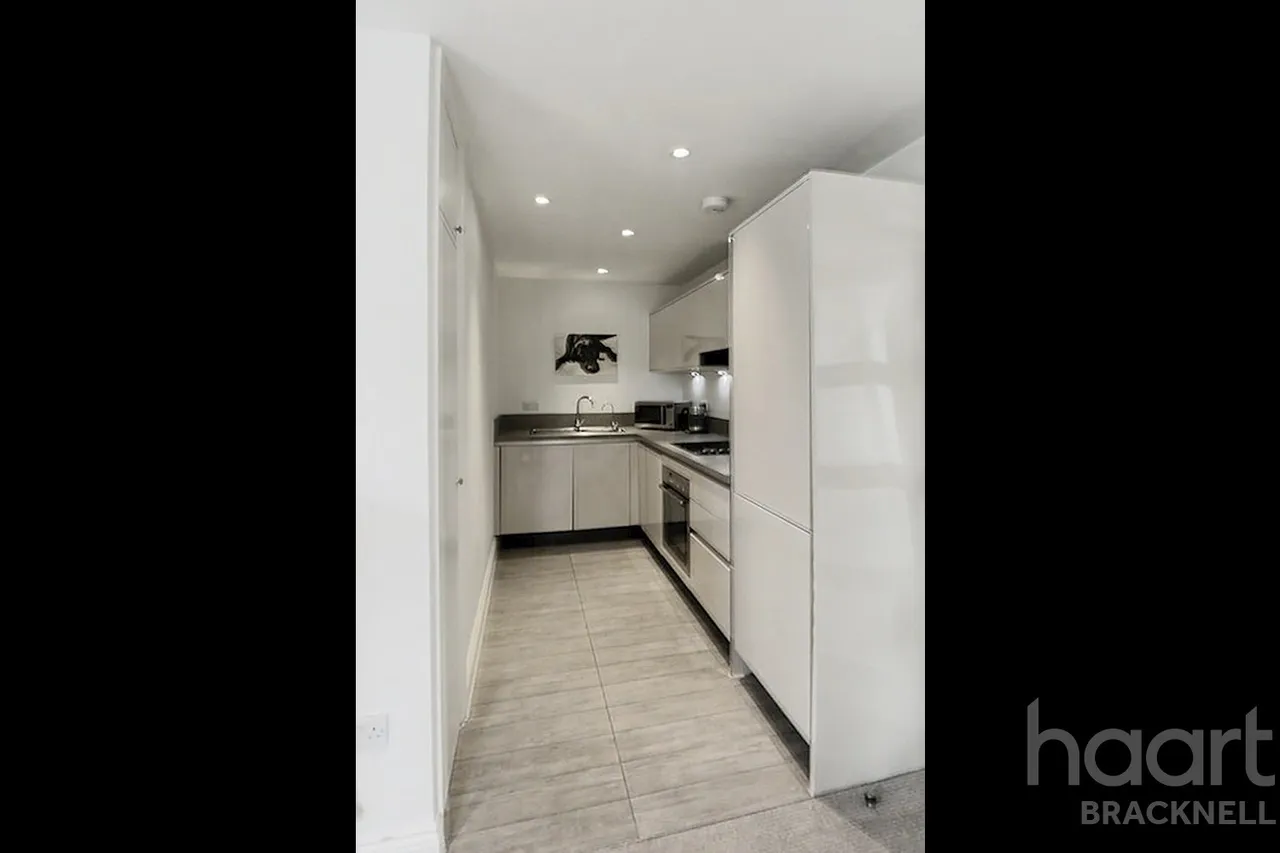 Hight Street, Maidenhead, SL6, photo 5