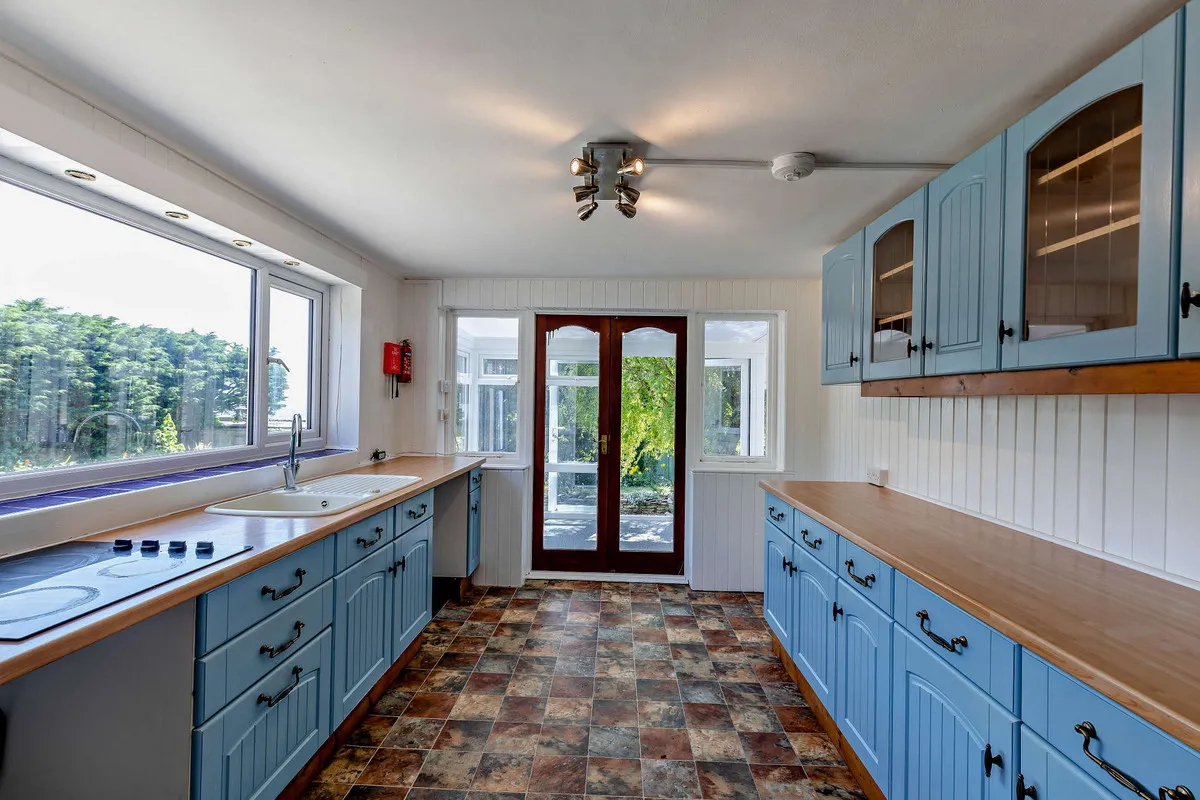 Roman Road, Weston-super-mare, BS24, photo 18