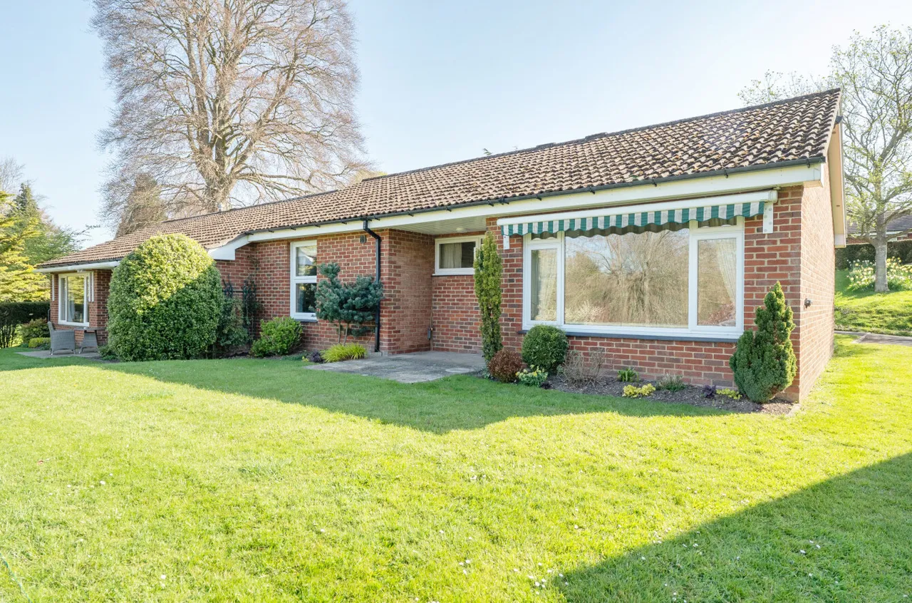 Bedfield Lane, Headbourne Worthy, SO23, photo 14