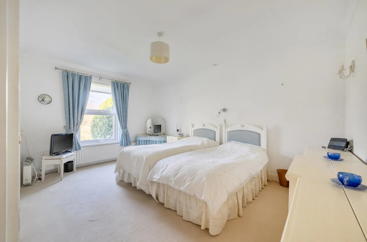 Bedfield Lane, Headbourne Worthy, SO23, photo 6